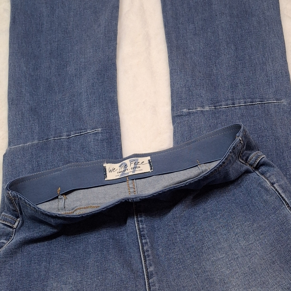 We The Free Penny Pull-On Wide Flare Soft Denim Blue Stretch Jeans Women Size 27 - Picture 9 of 16
